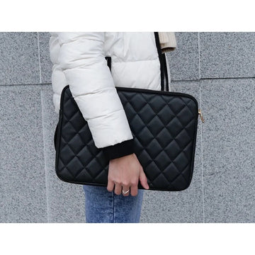 Top 5 Essential Factors to Consider When Choosing a Laptop Sleeve