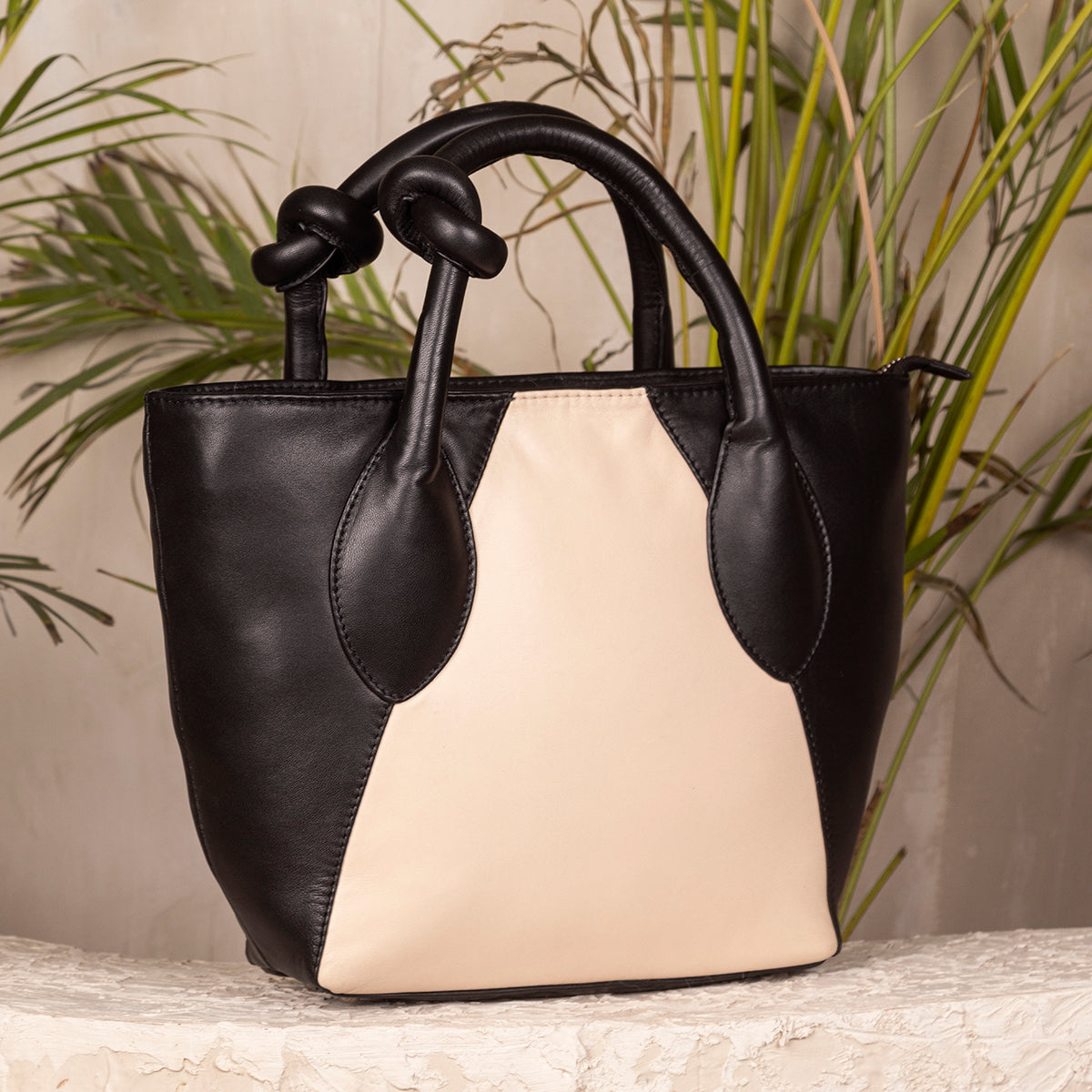 Abelardo Camile Black Tote Bag