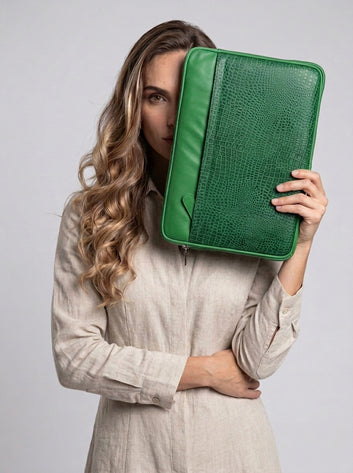 Aveline Genuine Green Leather Padded Laptop Sleeve – Premium Leather Case for MacBook & Laptops