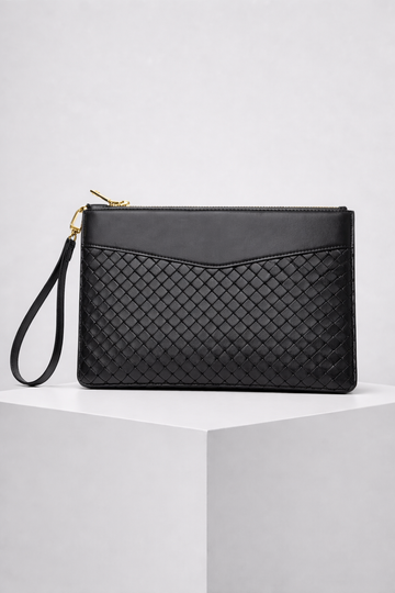 Hayami Black Braided Leather Laptop Sleeve with Zipper – Handcrafted in India for MacBook & 13–16″ Laptops, Premium Protection Case