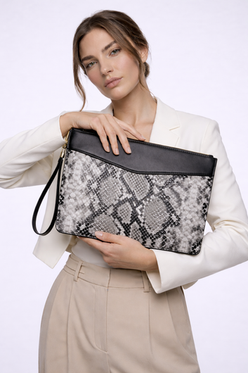 Hugo Black Luxury Leather Laptop Sleeve – Premium Leather Case for MacBook & Laptop 13"-16")